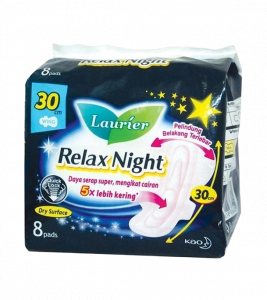 Laurier Sanitary Napkin Relax Night Wing 30 CM - 8 Pads